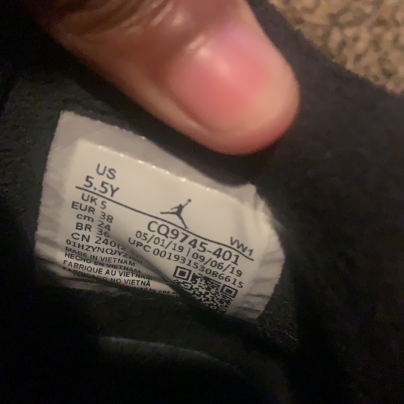 jordan 4s winter loyal blue - Picture 3 of 3